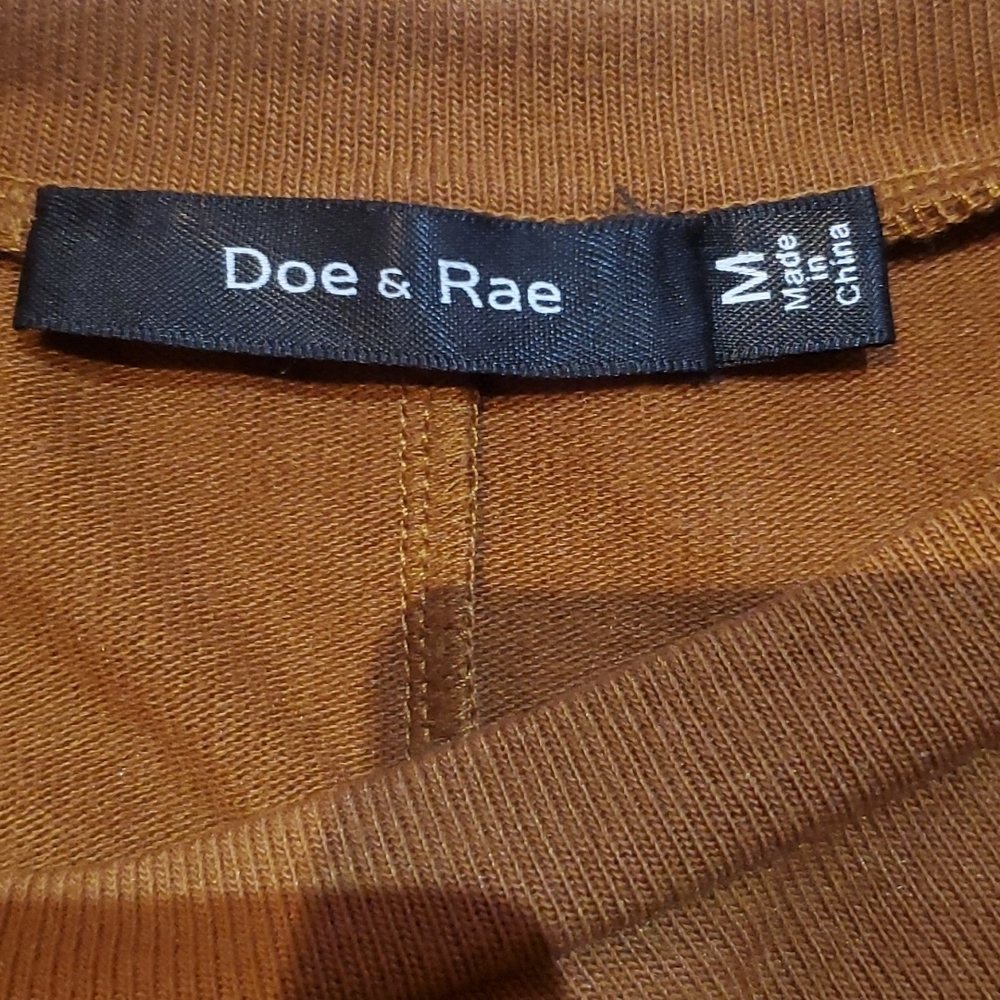Doe & Rae* Top - Picture 5 of 6